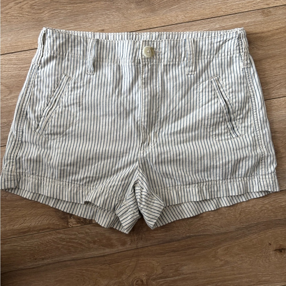 American Eagle Outfitters Black and White Bermuda Shorts